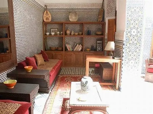 פס Riad Au 20 Jasmins